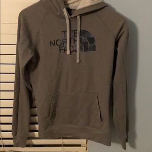 North face women’s hoodie